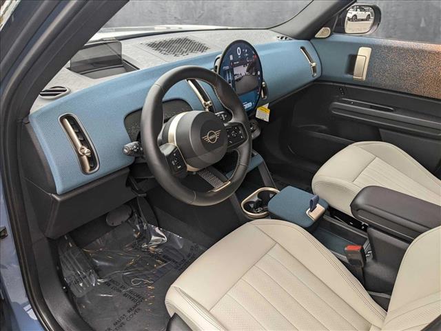 2025 Mini Countryman ALL4 Signature photo 3