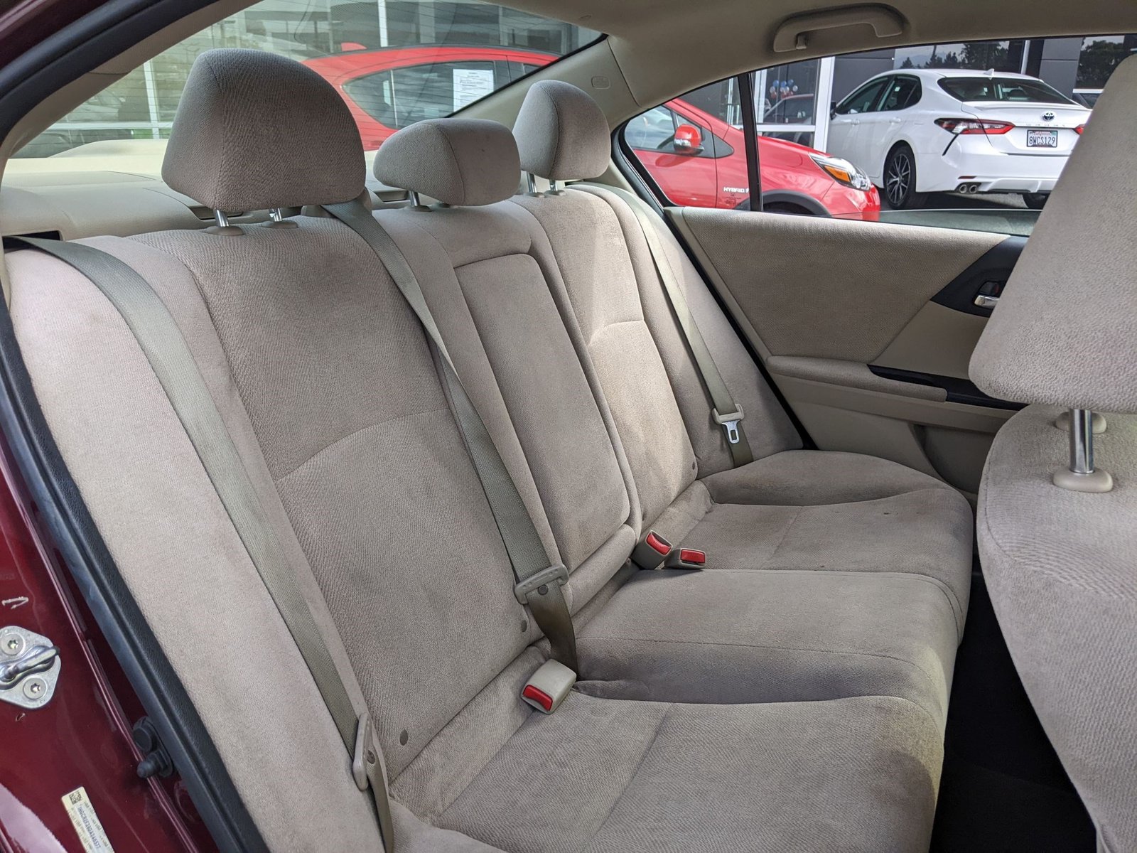 2013 Honda Accord LX - Photo 18