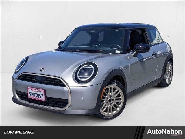 2025 MINI Hardtop 2 Door Cooper