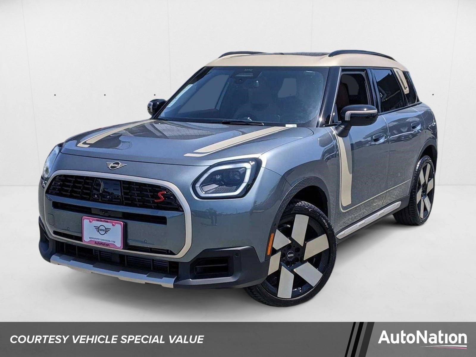 2025 MINI Countryman S ALL4's photo