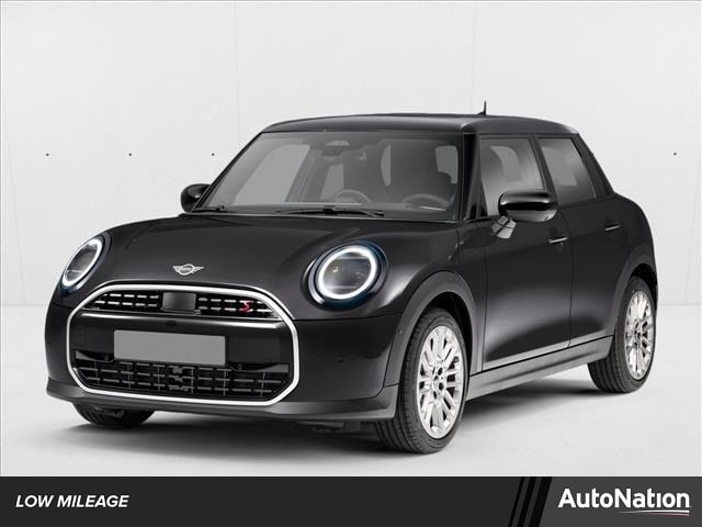 2025 MINI Hardtop Cooper S's photo
