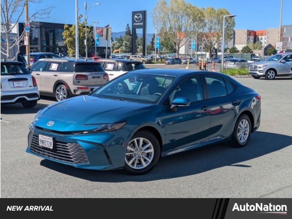Used 2025 Toyota Camry LE 4dr Car