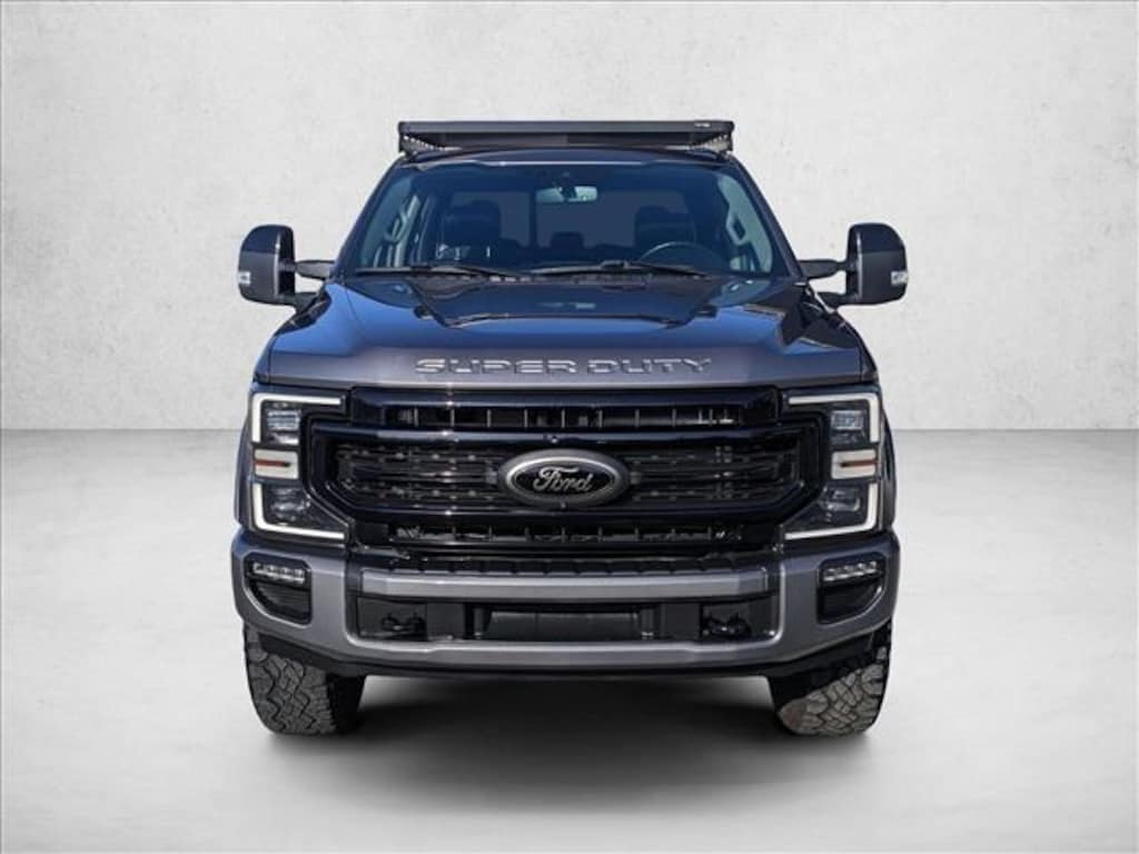 Used 2021 Ford F-250 LARIAT Crew Cab Pickup