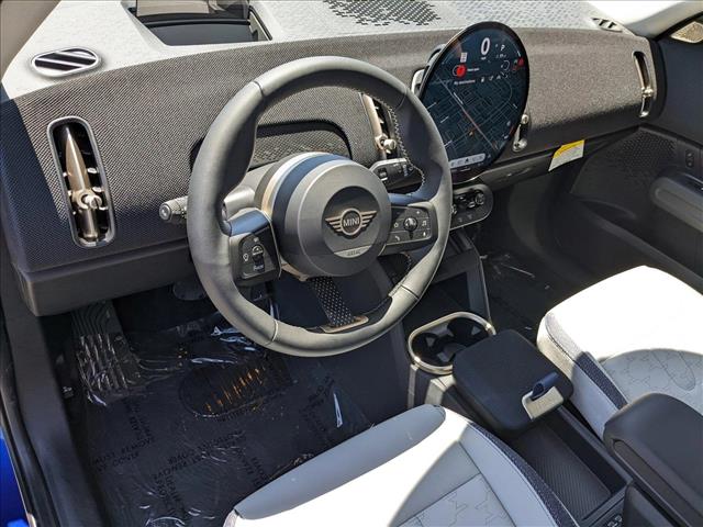 2025 Mini Countryman S photo 3