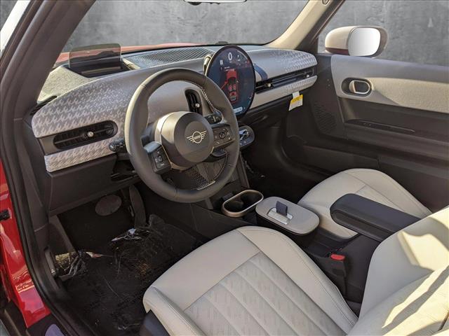 2025 Mini Cooper 2 Door Hardtop Signature photo 3