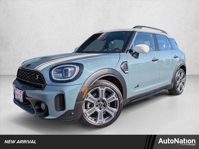 2024 MINI Countryman S's photo