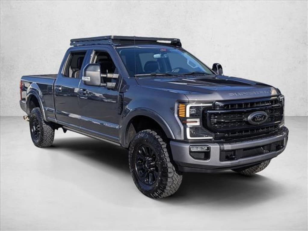 Used 2021 Ford F-250 LARIAT Crew Cab Pickup
