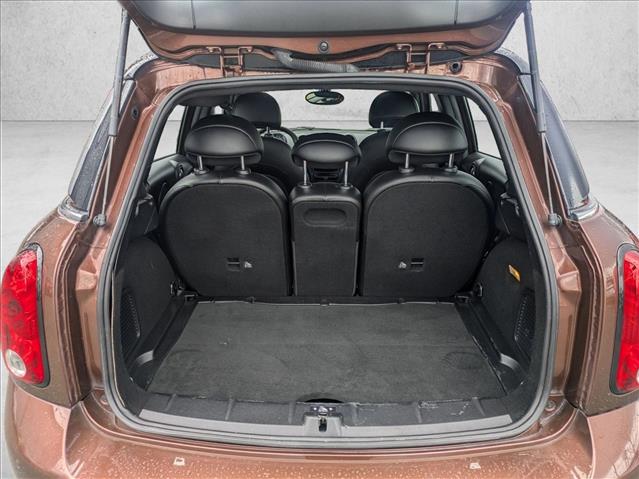 2016 MINI Countryman photo 5