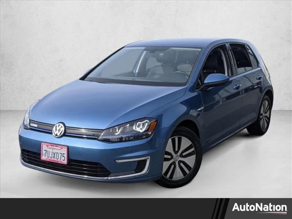 Used 2016 Volkswagen e-Golf SEL Premium 4dr Car