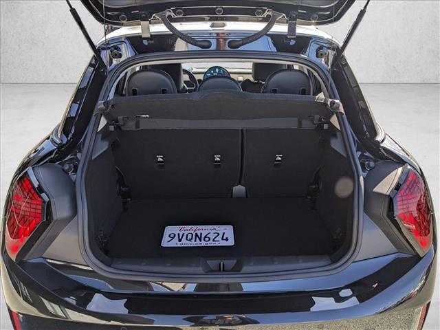 2025 MINI Hardtop 4 Door Cooper S photo 6