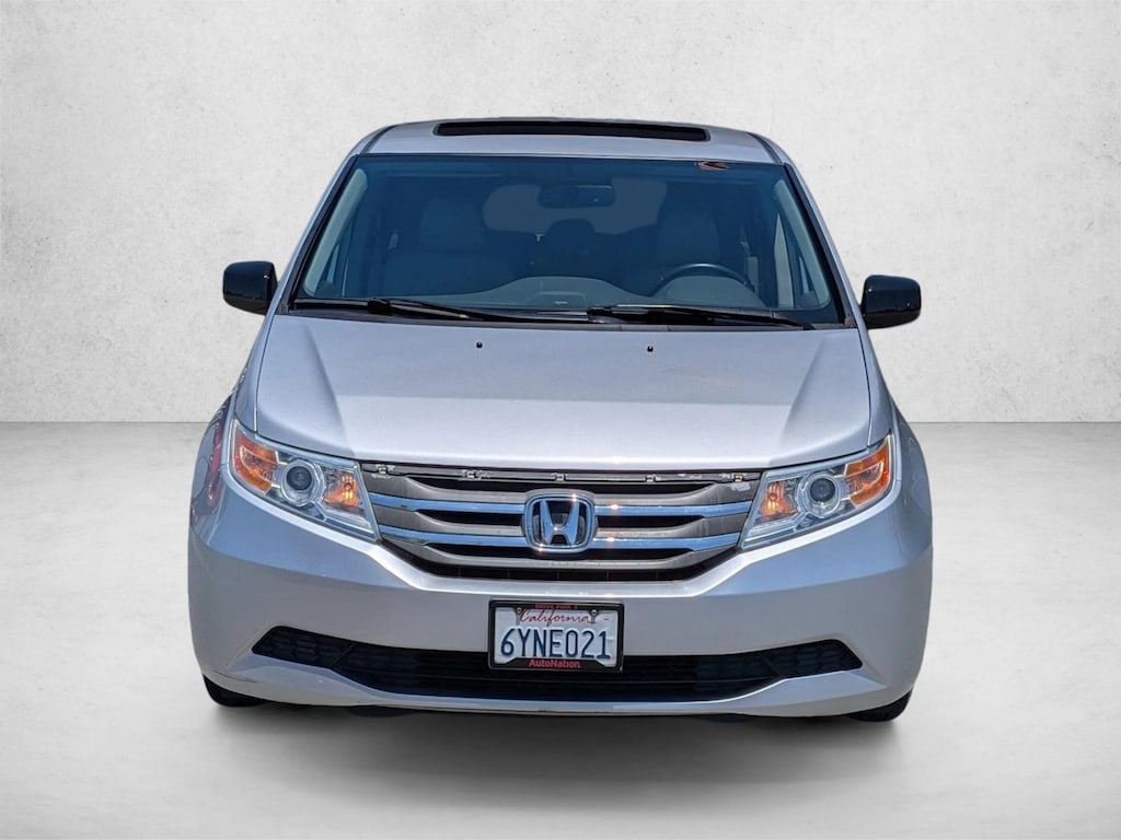 Used 2013 Honda Odyssey EX-L Mini-van Passenger