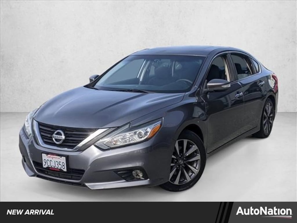 Used 2016 Nissan Altima 2.5 SV 4dr Car