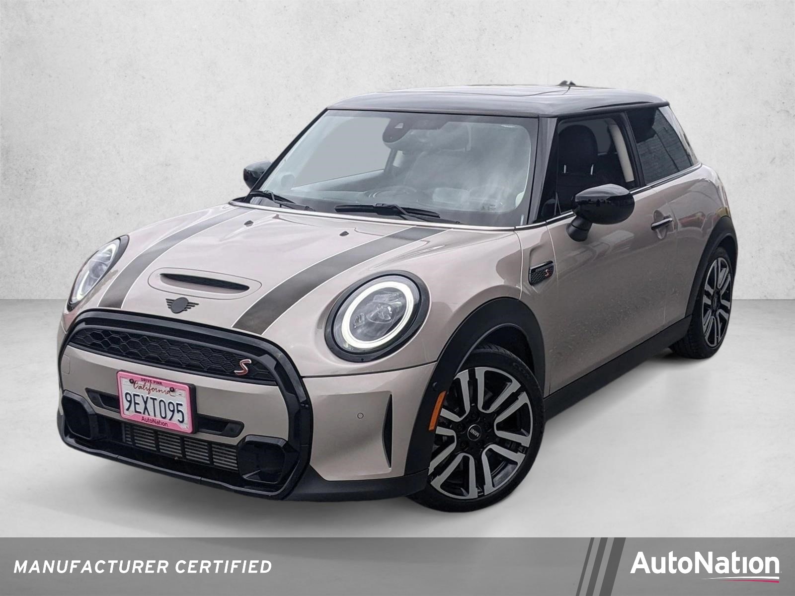 2023 MINI Cooper Cooper S 3 Door's photo