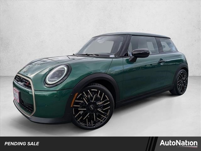 2025 MINI Hardtop 2 Door S's photo