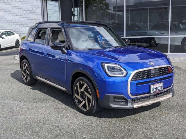 2025 Mini Countryman S photo 3