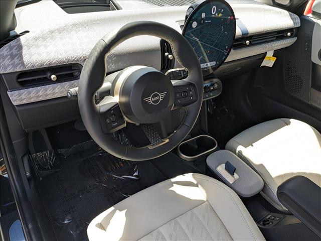 2025 Mini Cooper 2 Door Hardtop S photo 3