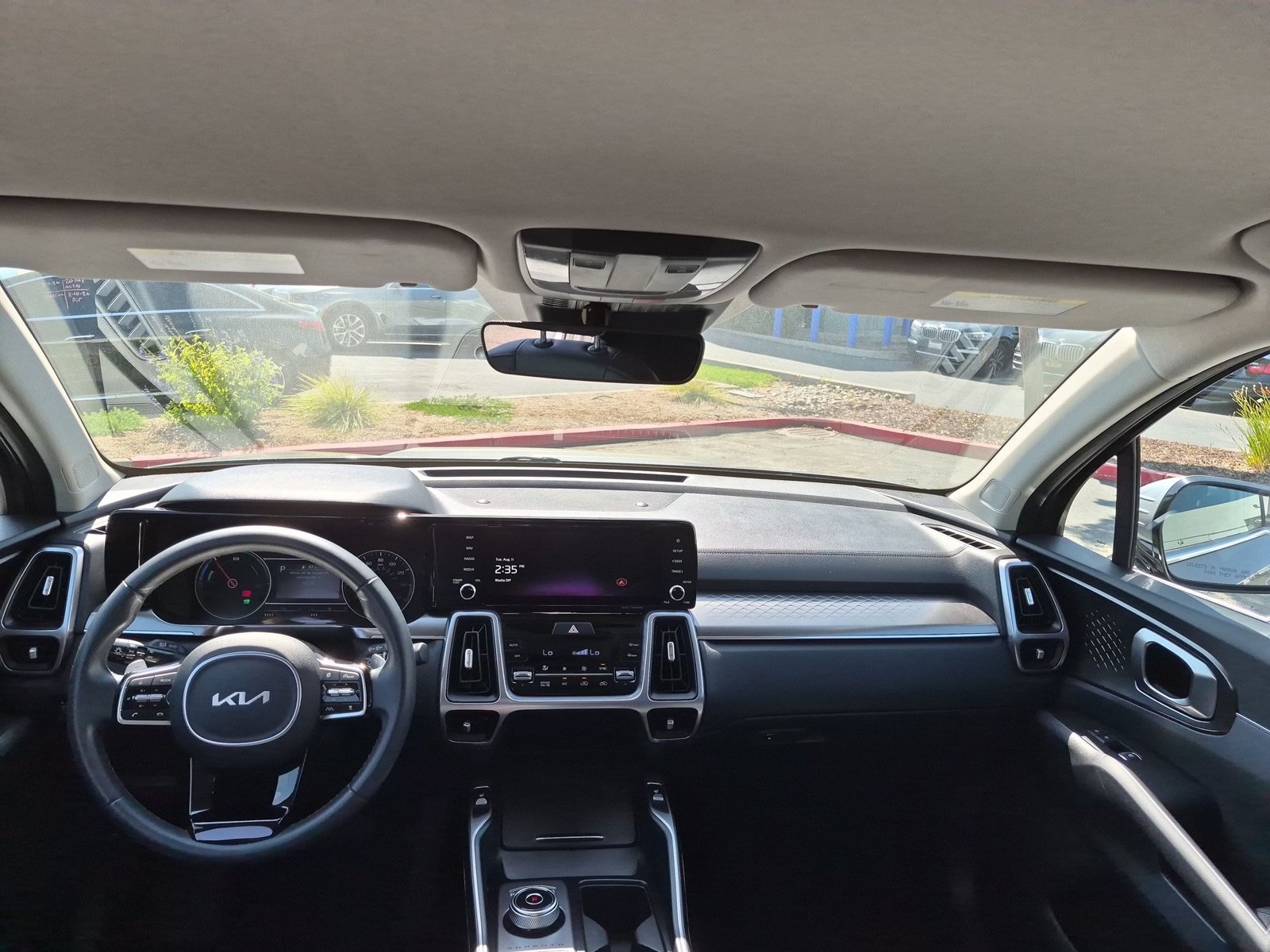 2024 Kia Sorento EX Hybrid - Photo 10