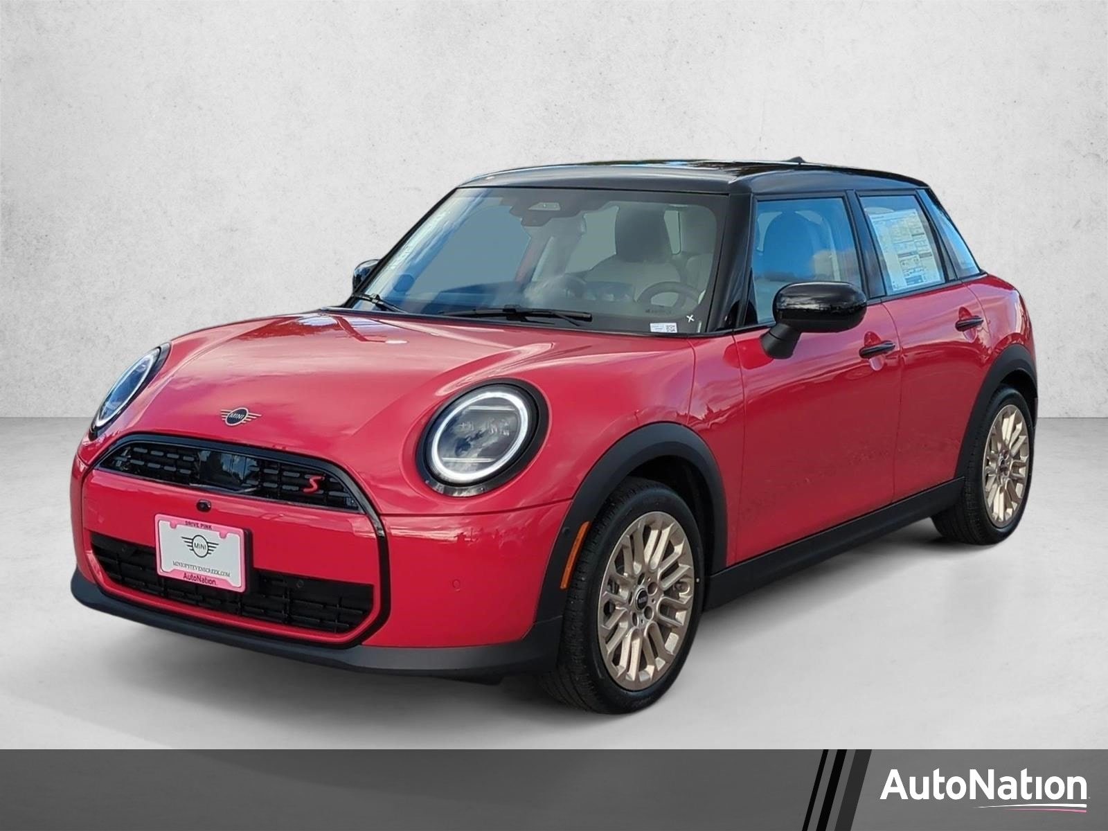2026 MINI Hardtop Cooper S's photo