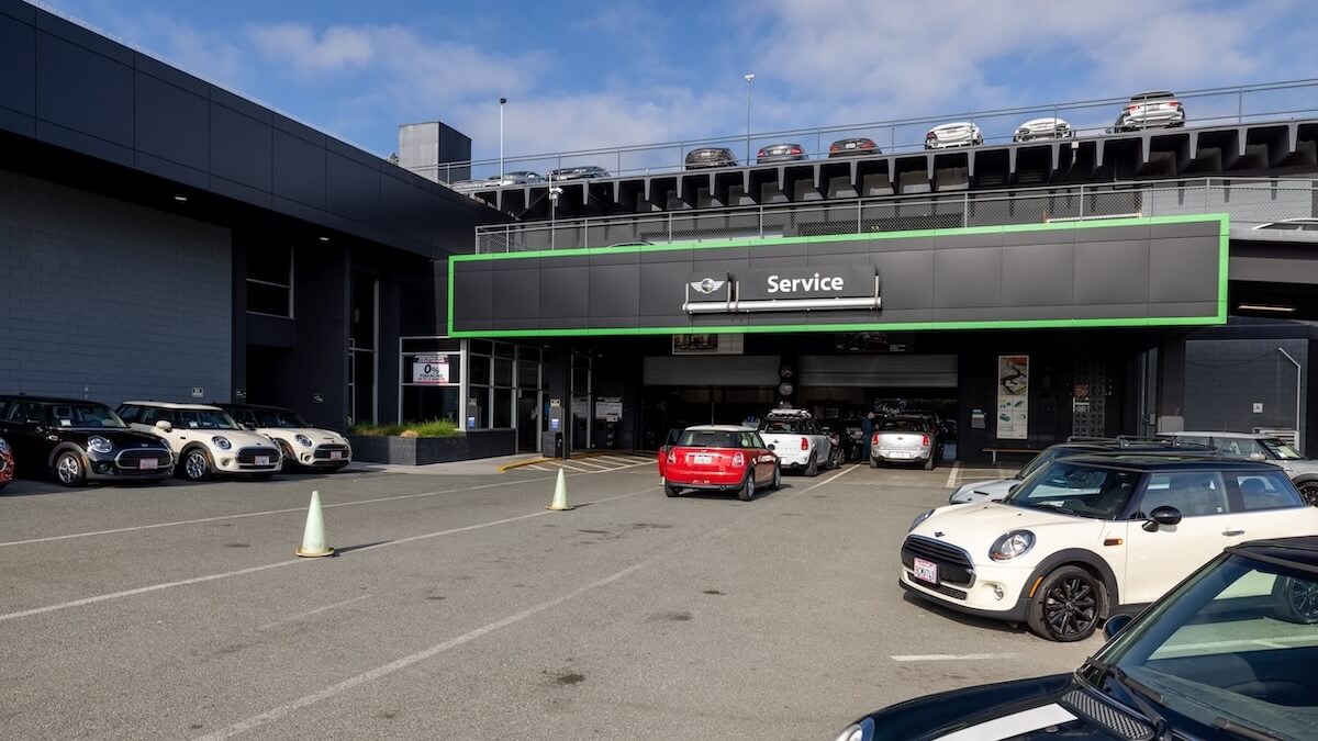 MINI of Stevens Creek Service Center entrance