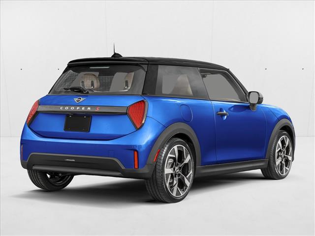 2025 MINI Hardtop 4 Door Cooper S photo 2
