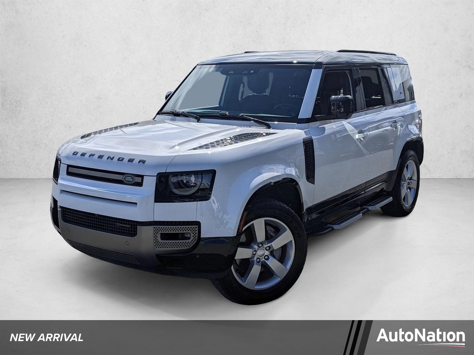 2023 Land Rover Defender X-Dynamic SE's photo