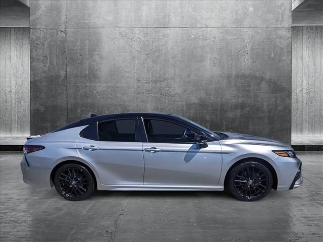 2022 Toyota Camry XSE photo 4