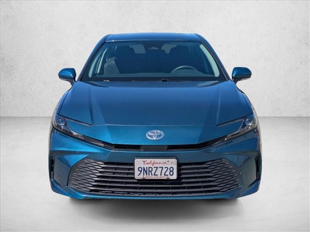 2025 Toyota Camry LE photo 2