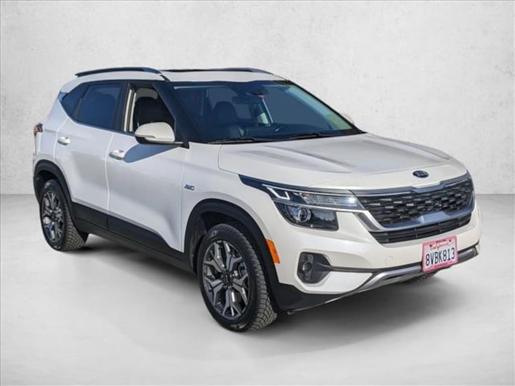 Used 2021 Kia Seltos EX Sport Utility