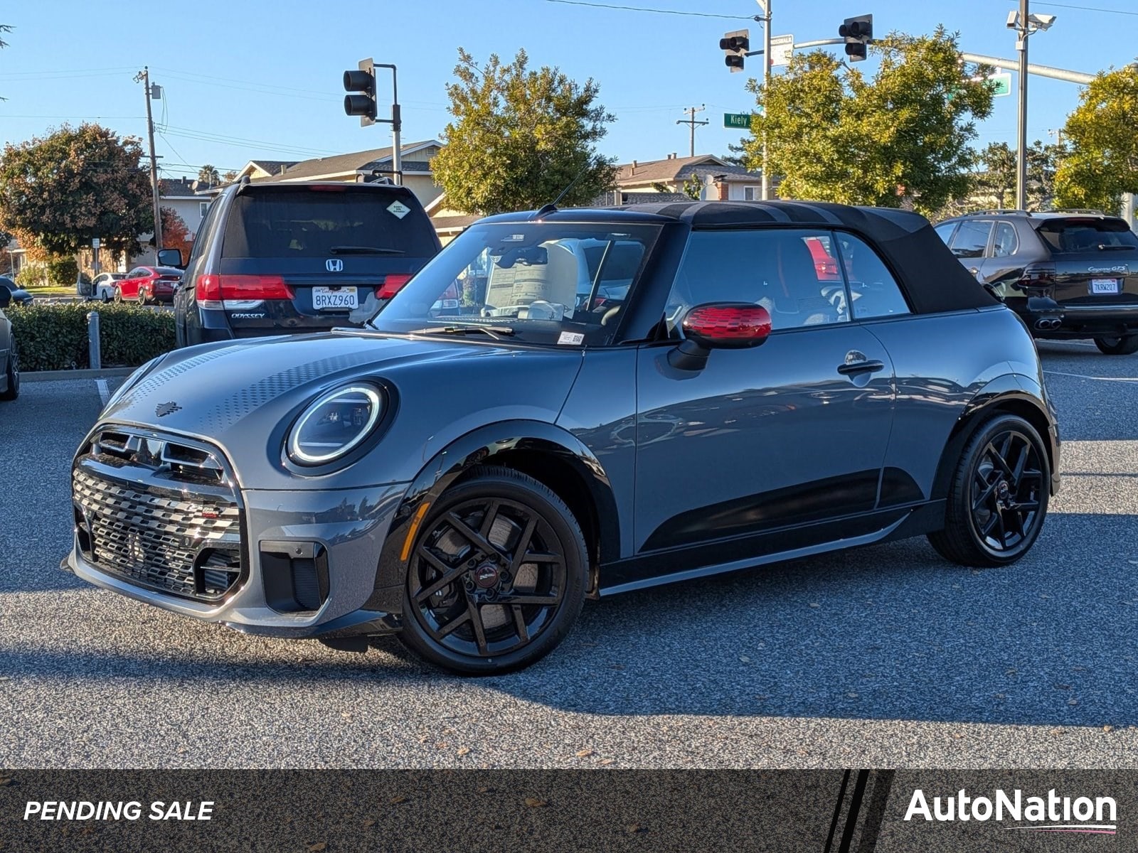 2026 MINI Convertible Cooper S's photo