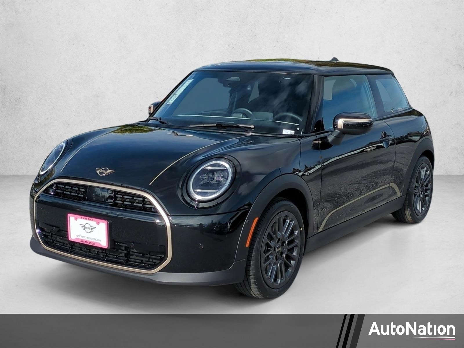 2026 MINI Hardtop's photo