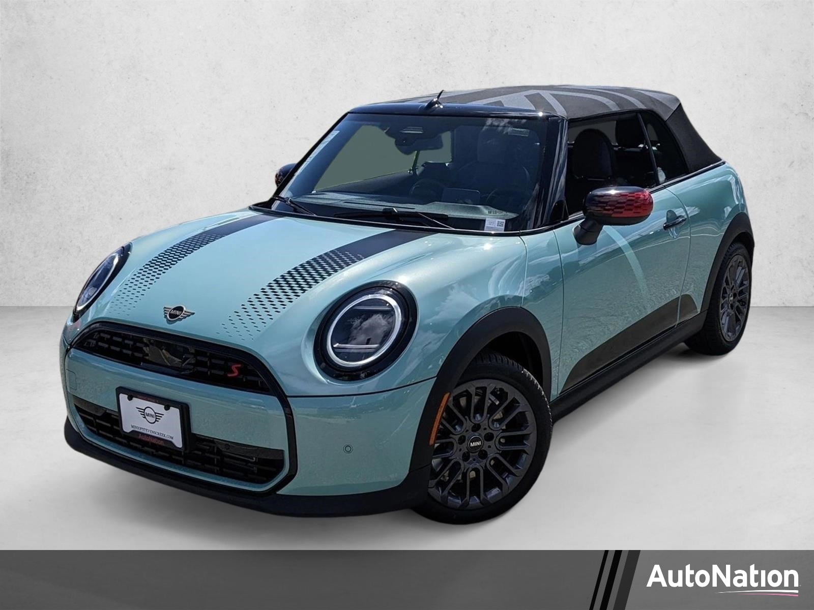 2026 MINI Convertible Cooper S Signature's photo
