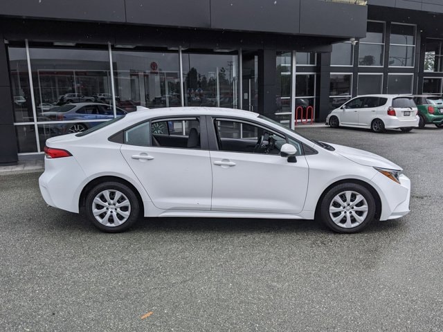 2023 Toyota Corolla LE photo 4