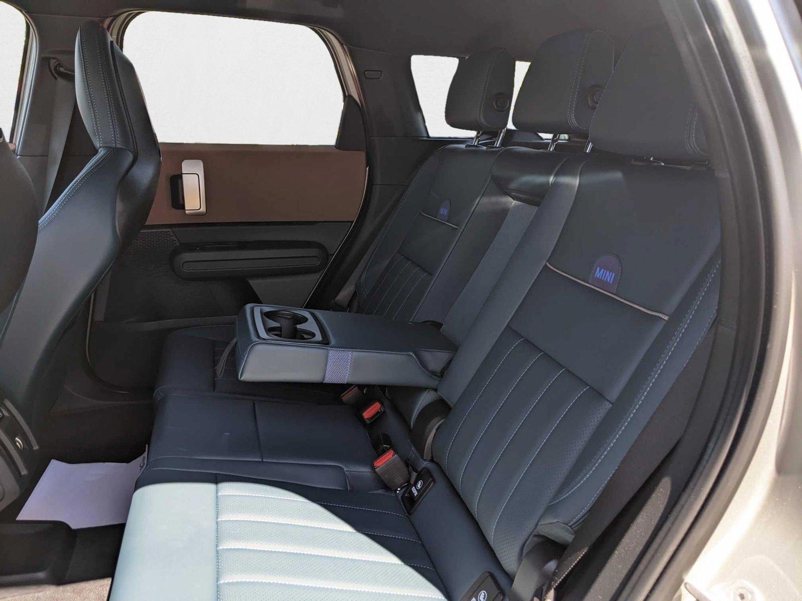 2025 MINI Countryman S - Photo 15