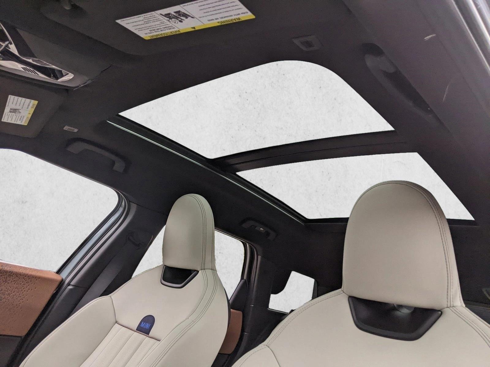 2025 MINI Countryman S - Photo 16