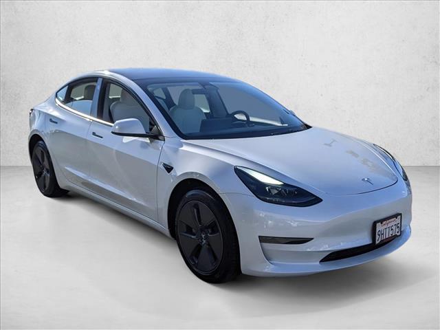 2023 Tesla Model 3 photo 3