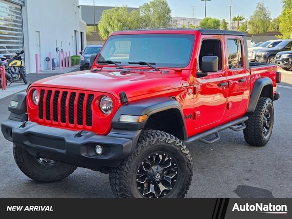 Used 2020 Jeep Gladiator Sport S Crew Cab Pickup