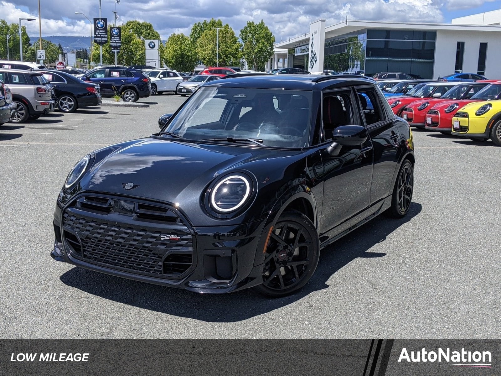 2025 MINI Hardtop Cooper S's photo