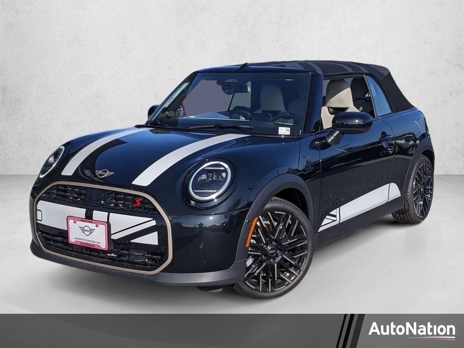 2026 MINI Convertible Cooper S's photo