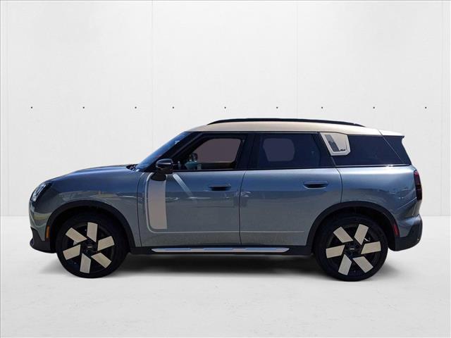 2025 MINI Countryman S photo 5