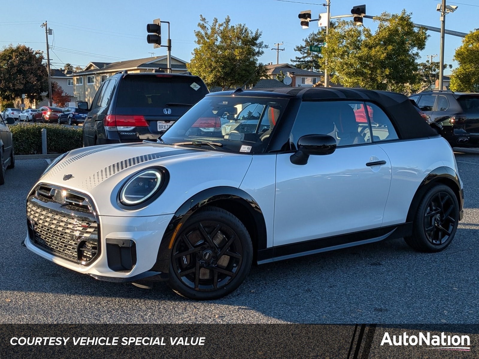 2026 MINI Convertible Cooper S's photo