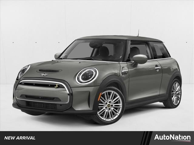 2023 MINI Hardtop Cooper SE Signature's photo