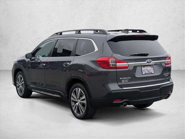 2022 Subaru Ascent Touring photo 3