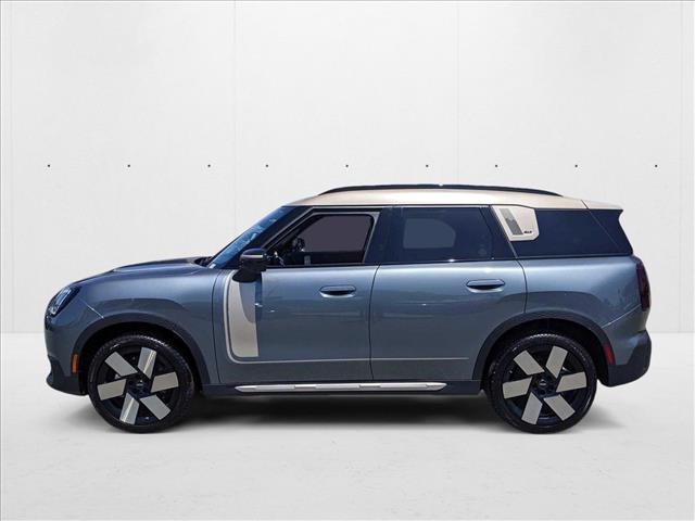 2025 MINI Countryman S photo 5