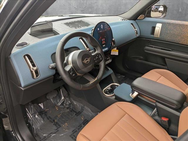 2025 Mini Countryman S ALL4 Iconic photo 3