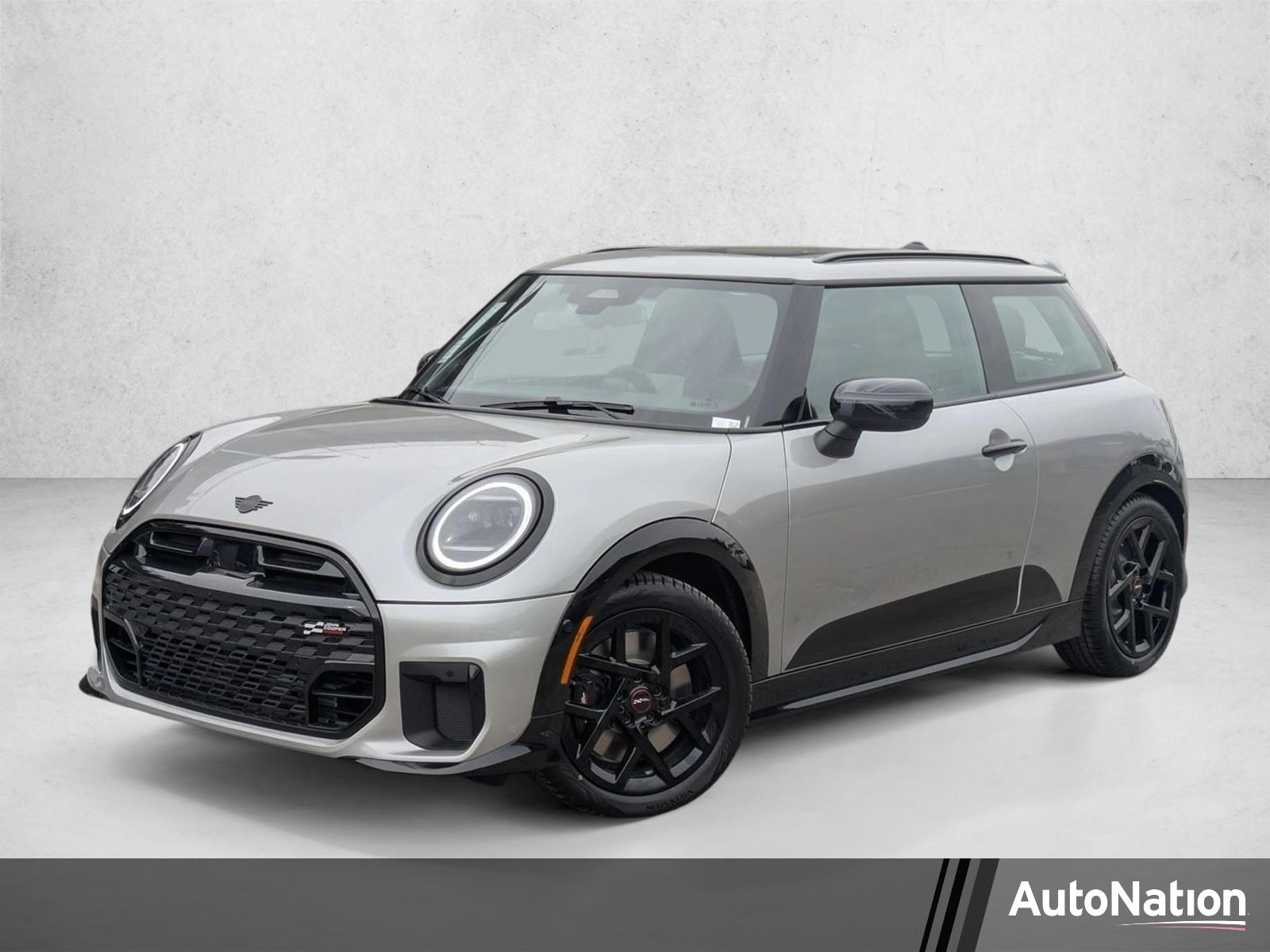 2026 MINI Hardtop Cooper S's photo