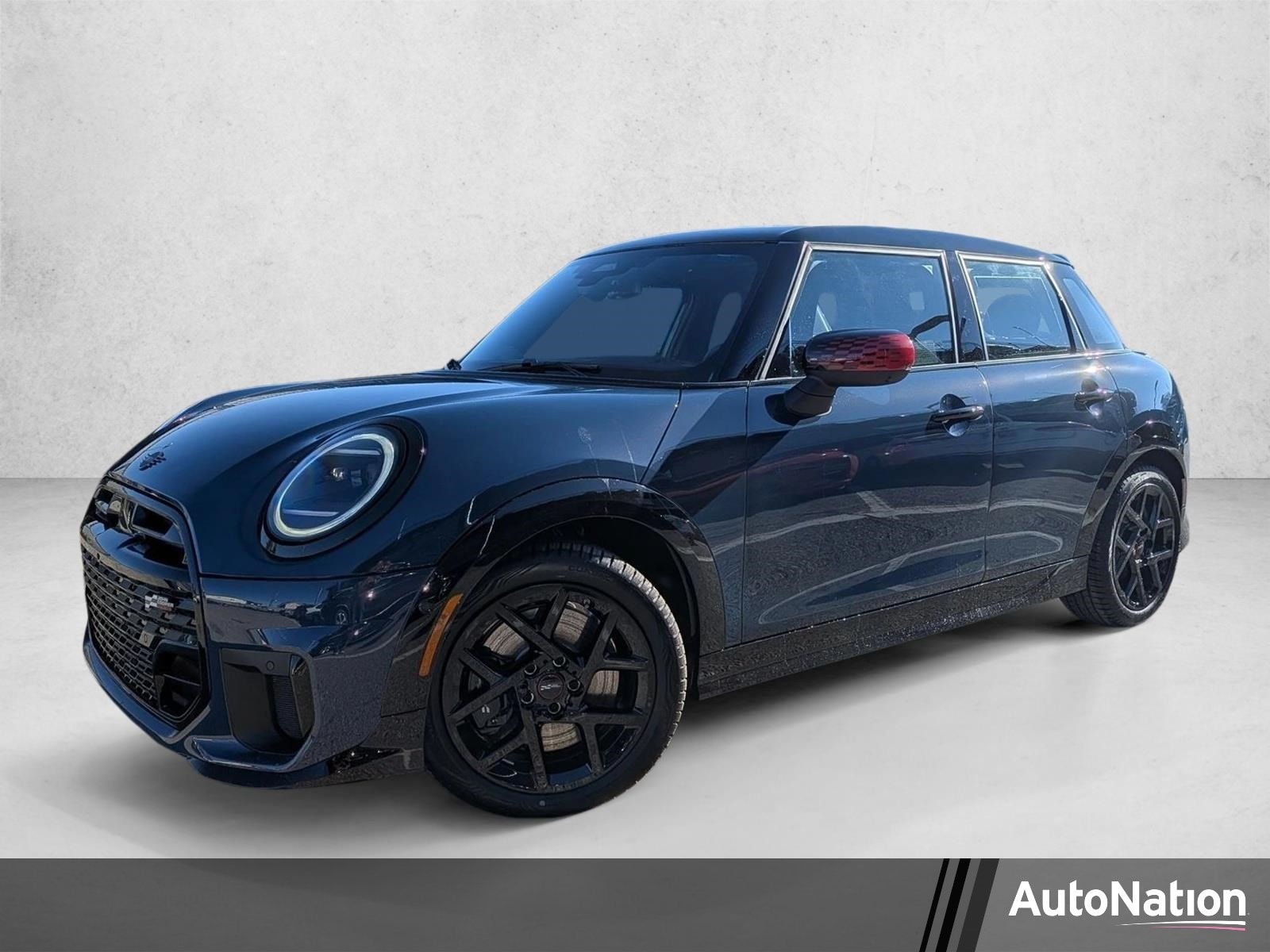 2026 MINI Hardtop Cooper S's photo