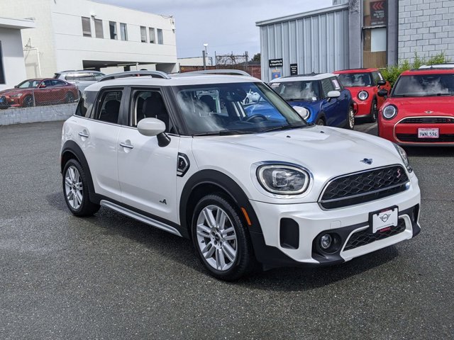 2023 MINI Countryman Cooper S photo 2