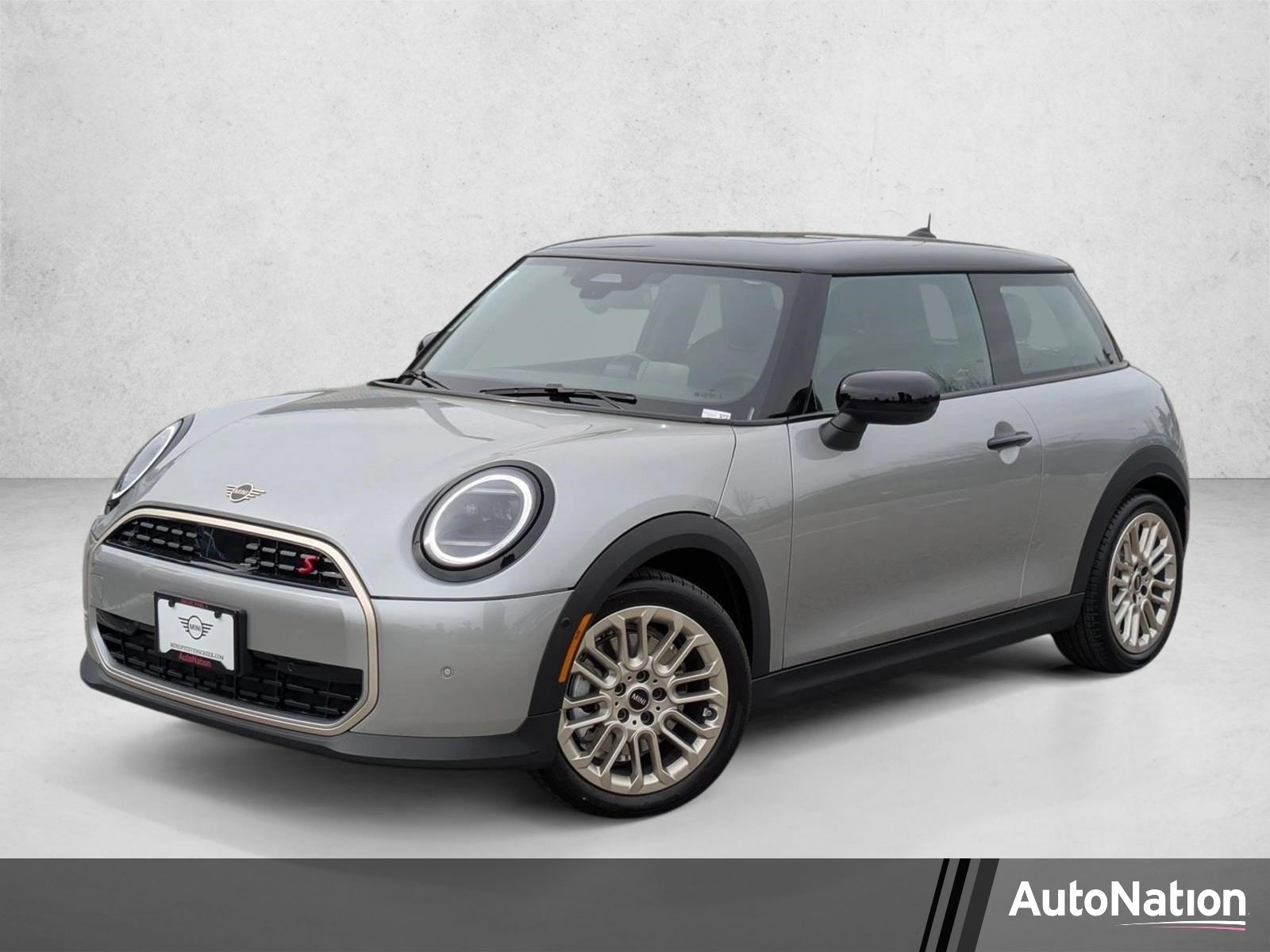 2026 MINI Hardtop Cooper S Signature's photo
