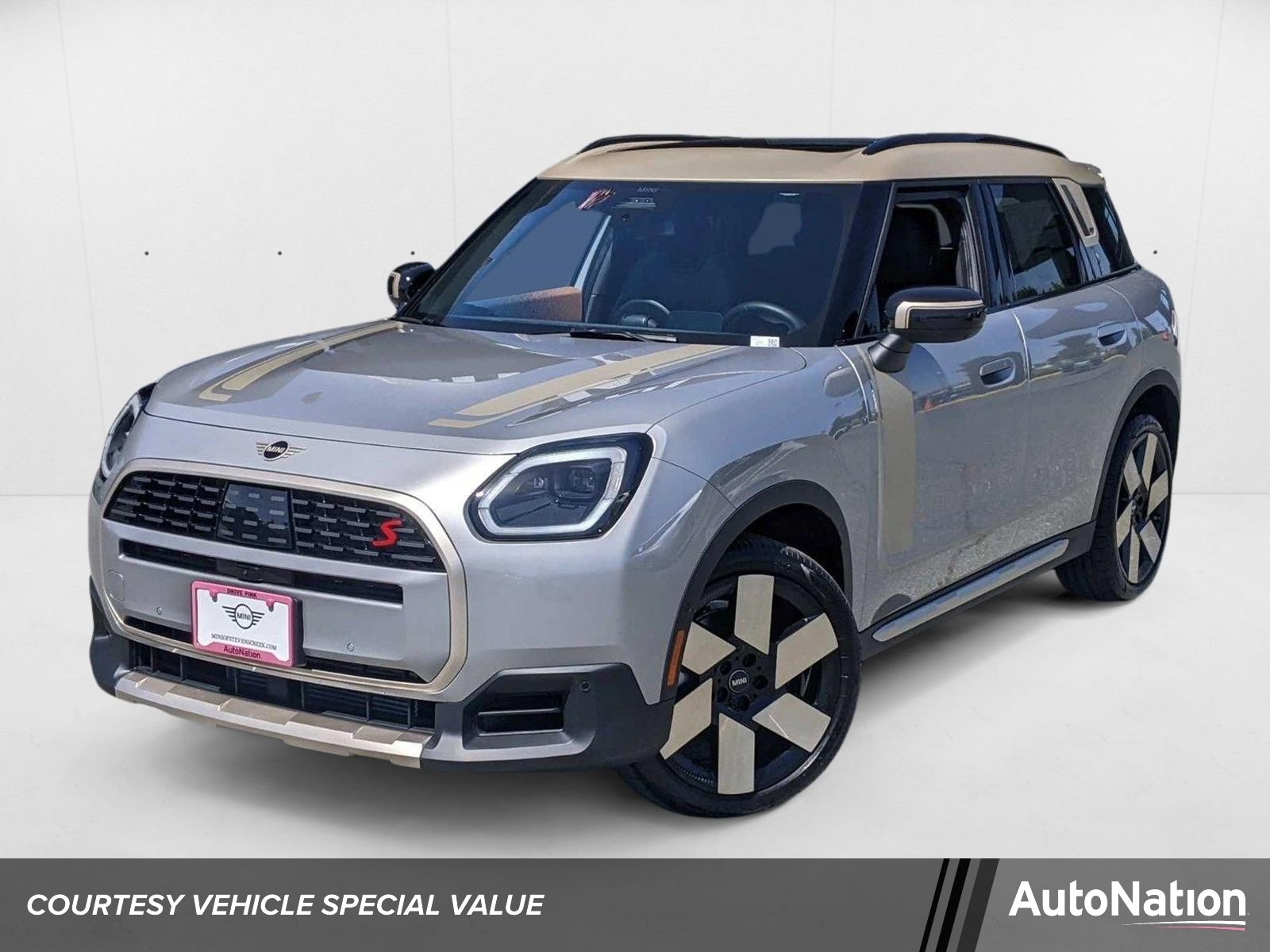 2025 MINI Countryman S ALL4's photo