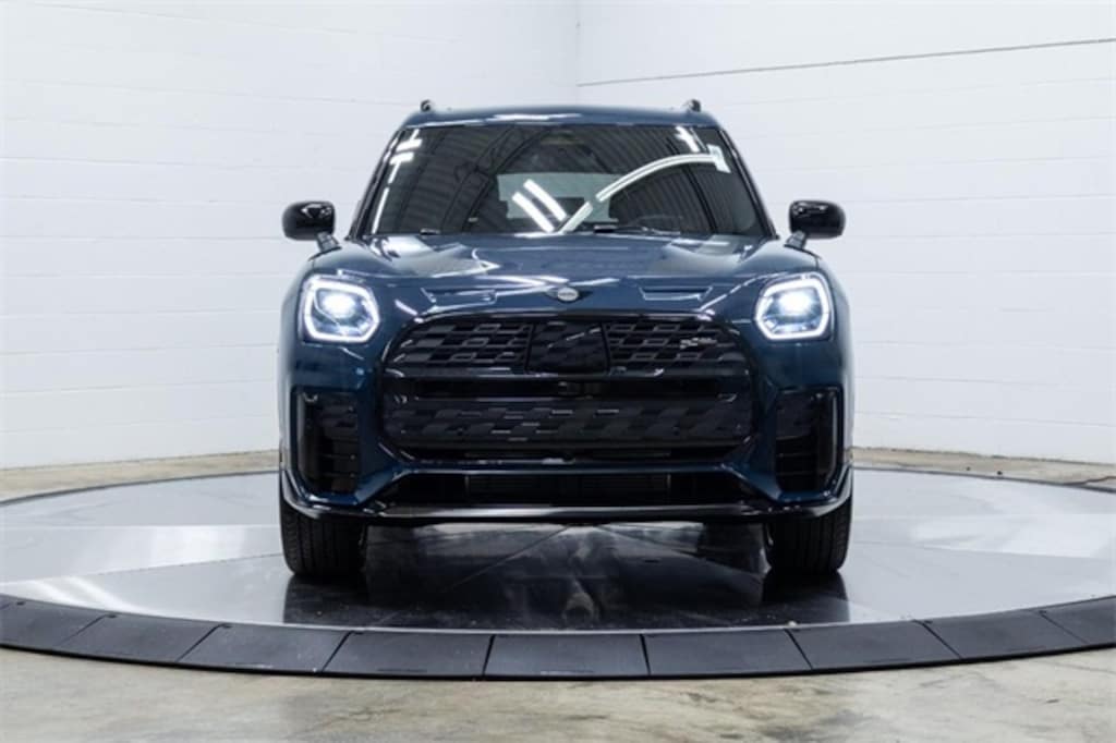 New 2026 MINI Countryman Iconic SUV